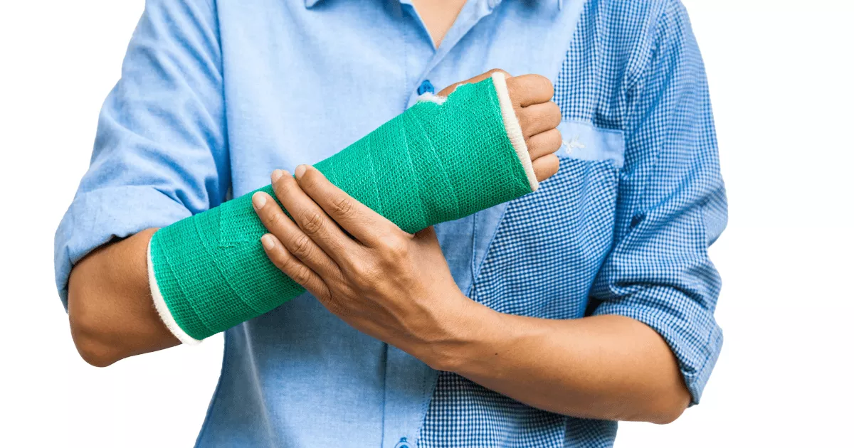 BPC-157 and the Recovery of Bone Tissue After Injuries