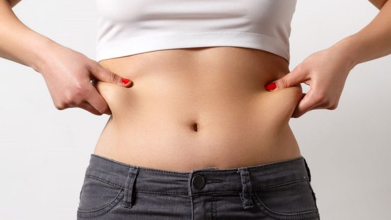 How to get rid of love handles