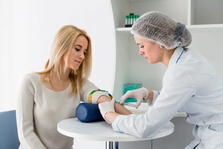 Female hormone tests: when to take them?
