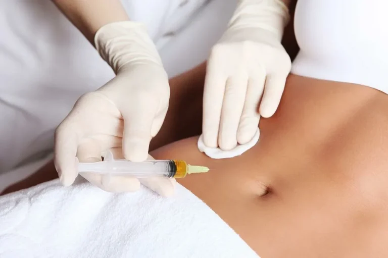 How long does it take for lipolytic injections to work?