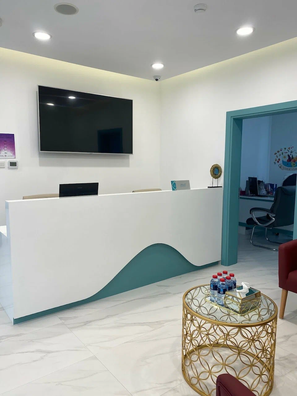 Сlinic «Refresh Dubai»
